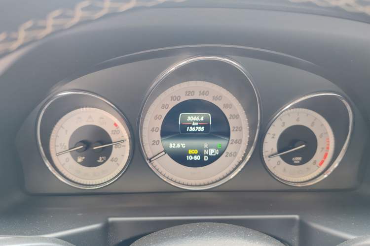 Used Mercedes-Benz GLK-Class 2014 GLK 260 4MATIC Dynamic Model Instrument Cluster