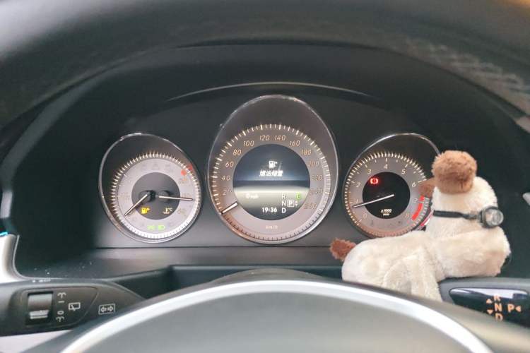 Used Mercedes-Benz GLK-Class 2014 GLK 260 4MATIC Dynamic Model Instrument Cluster