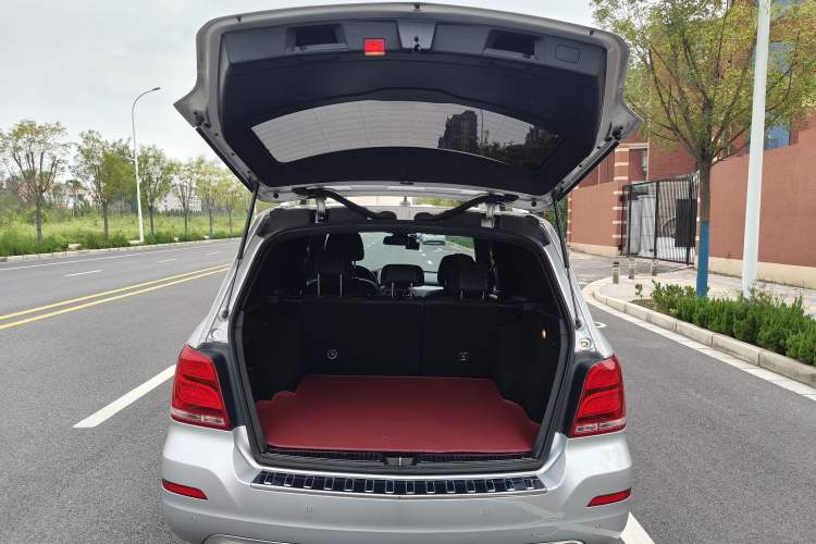 Used Mercedes-Benz GLK-Class 2014 GLK 200 Standard Model Interior 8
