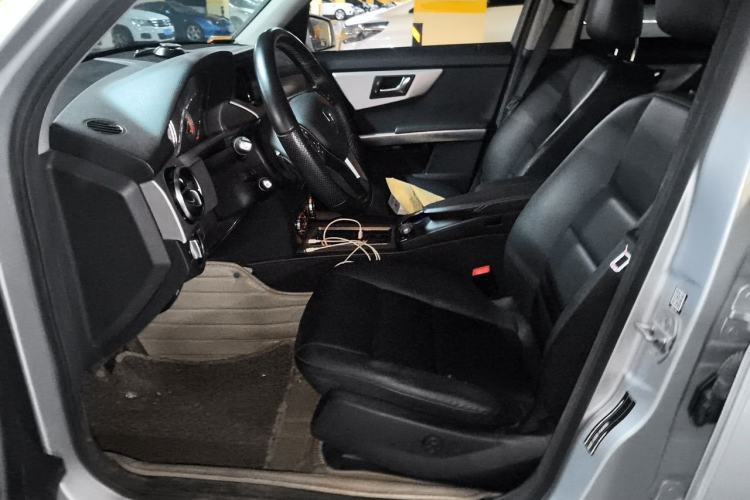 Used Mercedes-Benz GLK-Class 2014 GLK 260 4MATIC Dynamic Model Left Front Seat