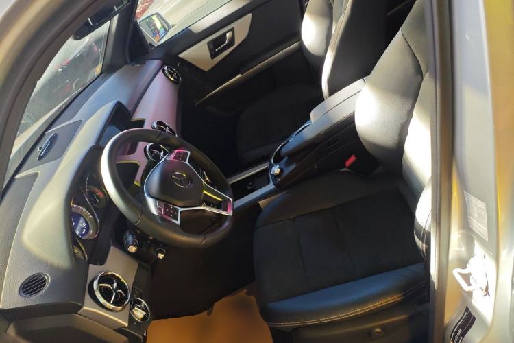 Used Mercedes-Benz GLK-Class 2014 GLK 200 Standard Model Left Front Seat