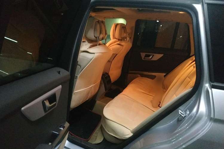 Used Mercedes-Benz GLK-Class 2014 GLK 260 4MATIC Dynamic Model Left Rear Seat