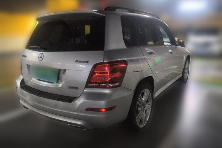 Used Mercedes-Benz GLK-Class 2014 GLK 260 4MATIC Dynamic Model Rear Right 45 Deg
