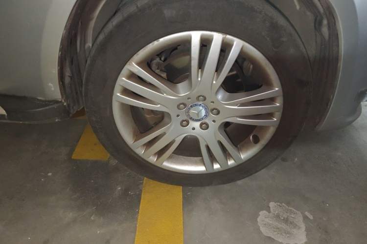 Used Mercedes-Benz GLK-Class 2014 GLK 200 Standard Model Right Front Wheel Hub