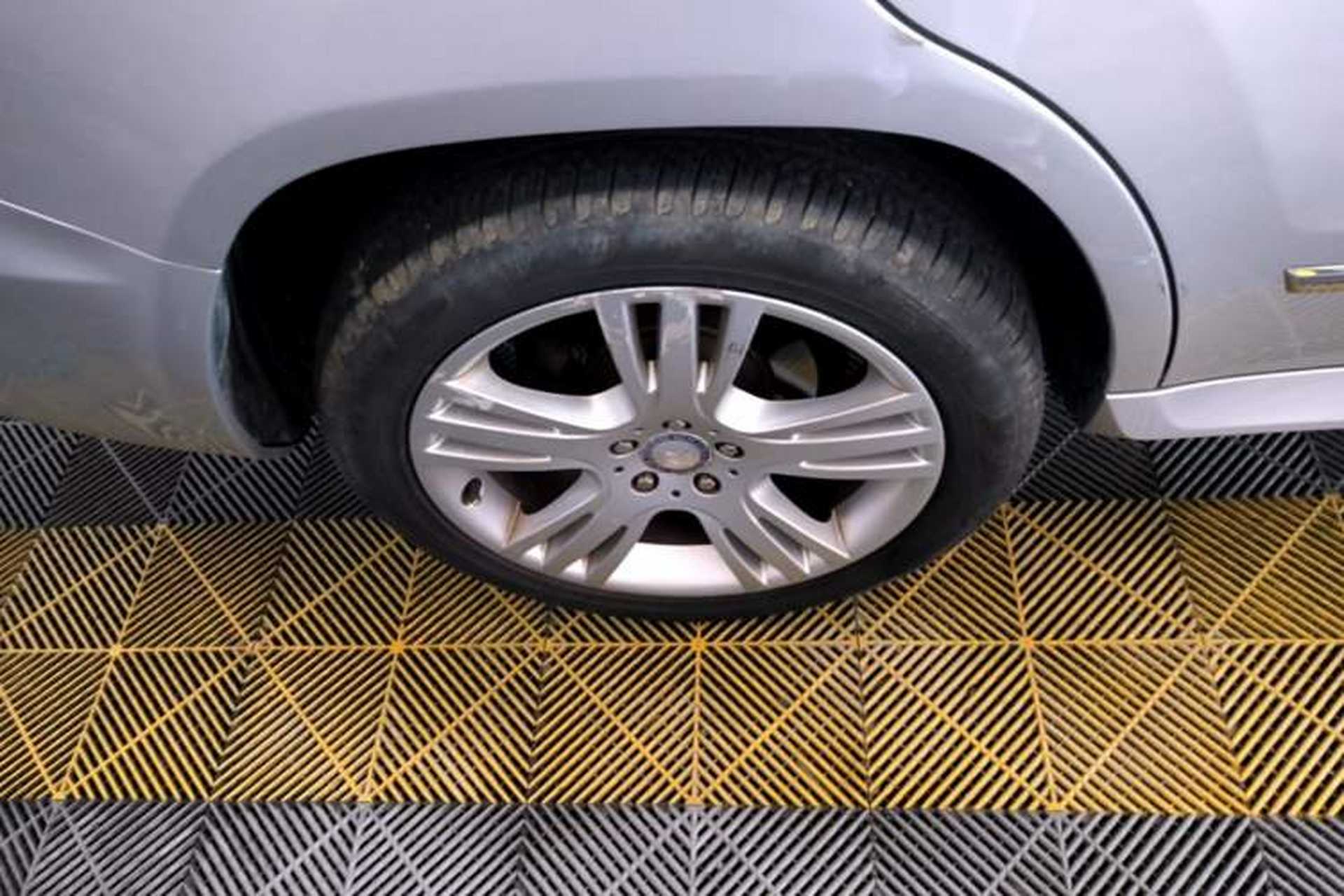 Used Mercedes-Benz GLK-Class 2014 GLK 200 Standard Model Right Rear Wheel Hub