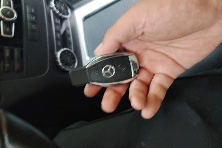 Used Mercedes-Benz GLK-Class 2014 GLK 200 Standard Model Vehicle Key