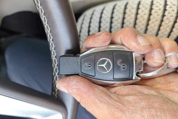 Used Mercedes-Benz GLK-Class 2014 GLK 260 4MATIC Dynamic Model Vehicle Key