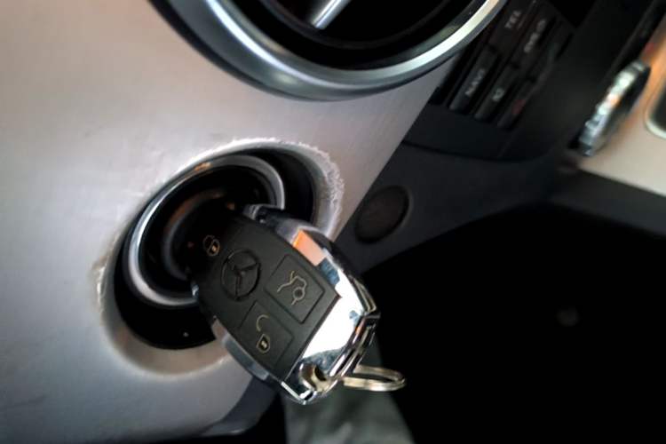 Used Mercedes-Benz GLK-Class 2014 GLK 200 Standard Model Vehicle Key