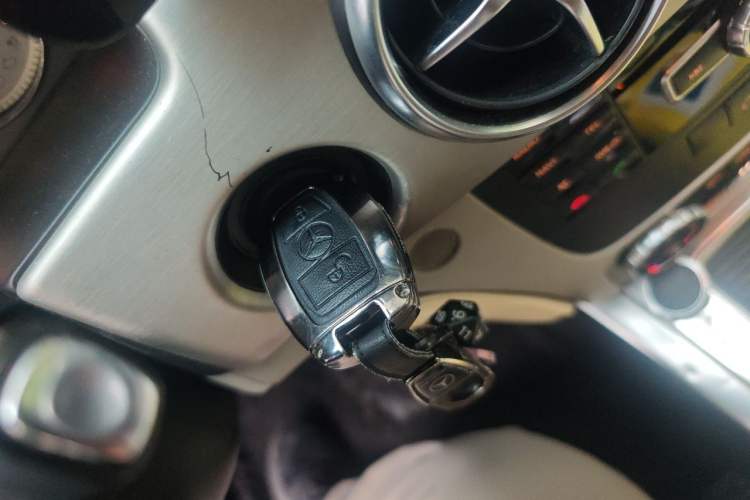 Used Mercedes-Benz GLK-Class 2014 GLK 260 4MATIC Dynamic Model Vehicle Key