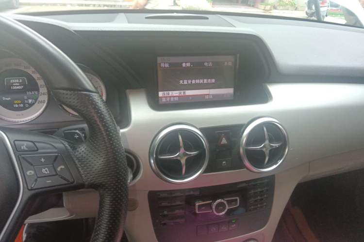Used Mercedes-Benz GLK-Class 2014 GLK 260 4MATIC Dynamic Model Audio And AC Panel