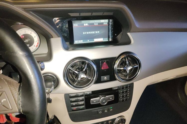 Used Mercedes-Benz GLK-Class 2014 GLK 260 4MATIC Dynamic Model Audio And AC Panel