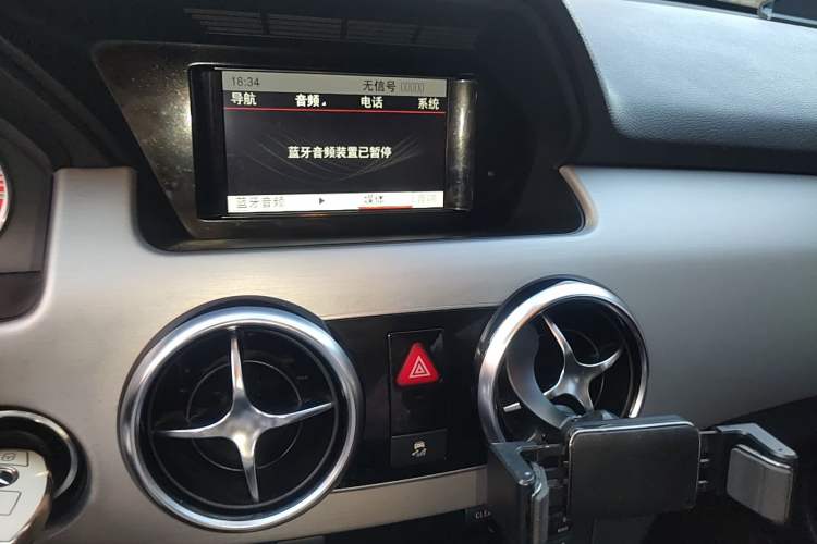 Used Mercedes-Benz GLK-Class 2014 GLK 260 4MATIC Dynamic Model Audio And AC Panel