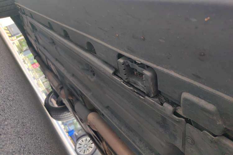 Used Mercedes-Benz GLK-Class 2014 GLK 260 4MATIC Dynamic Model Chassis Front Right