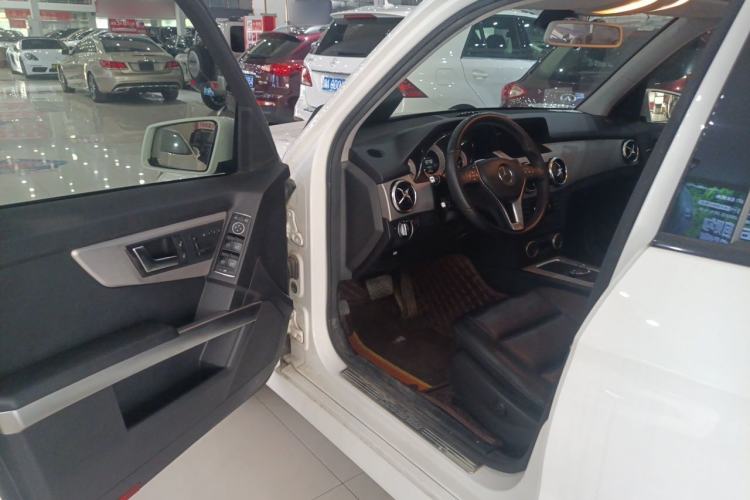 Used Mercedes-Benz GLK-Class 2014 GLK 260 4MATIC Dynamic Model Driver Seat