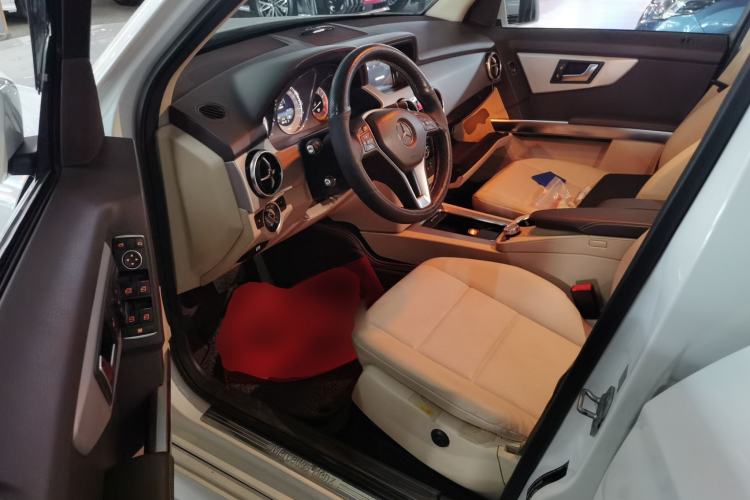 Used Mercedes-Benz GLK-Class 2014 GLK 260 4MATIC Dynamic Model Driver Seat