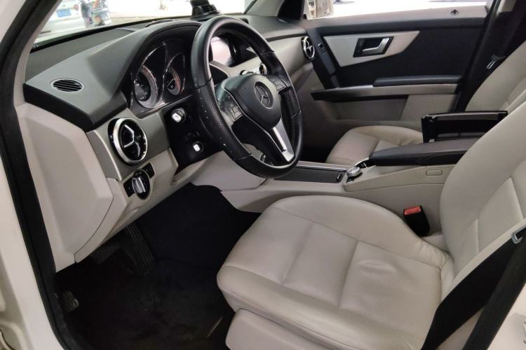 Used Mercedes-Benz GLK-Class 2014 GLK 260 4MATIC Dynamic Model Driver Seat
