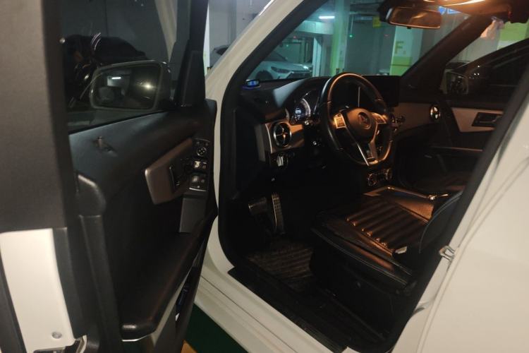 Used Mercedes-Benz GLK-Class 2014 GLK 200 Standard Model Driver Seat