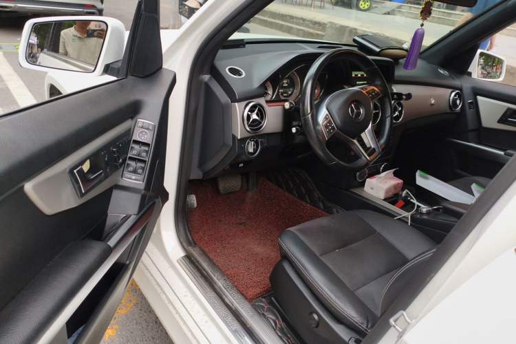 Used Mercedes-Benz GLK-Class 2014 GLK 200 Standard Model Driver Seat