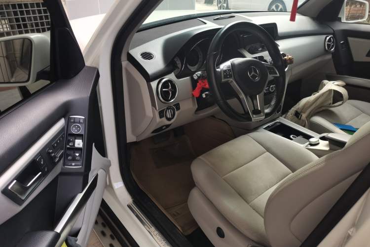 Used Mercedes-Benz GLK-Class 2014 GLK 200 Standard Model Driver Seat
