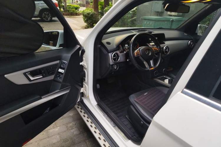 Used Mercedes-Benz GLK-Class 2014 GLK 200 Standard Model Driver Seat