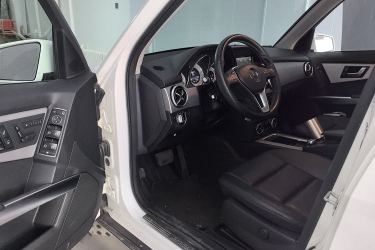 Used Mercedes-Benz GLK-Class 2014 GLK 260 4MATIC Dynamic Model Driver Seat