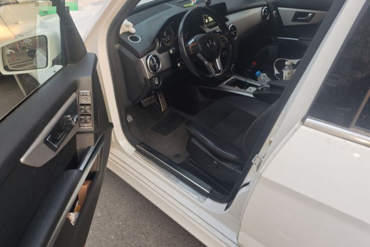 Used Mercedes-Benz GLK-Class 2014 GLK 200 Standard Model Driver Seat