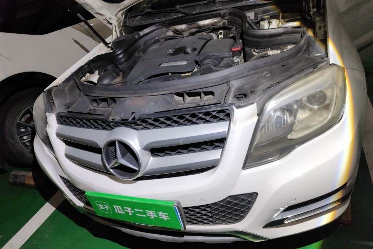 Used Mercedes-Benz GLK-Class 2014 GLK 200 Standard Model Engine Bay