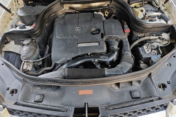 Used Mercedes-Benz GLK-Class 2014 GLK 260 4MATIC Dynamic Model Engine Bay