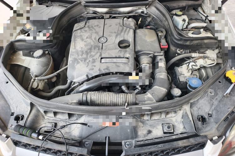 Used Mercedes-Benz GLK-Class 2014 GLK 200 Standard Model Engine Bay