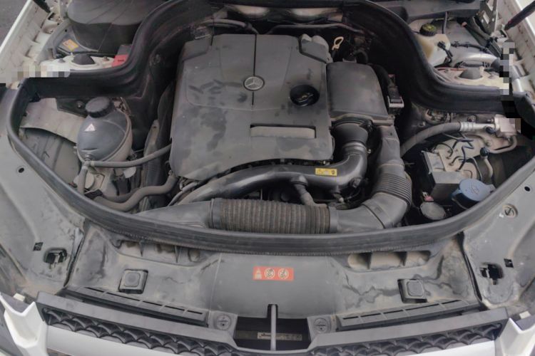 Used Mercedes-Benz GLK-Class 2014 GLK 200 Standard Model Engine Bay