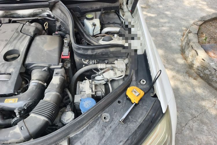 Used Mercedes-Benz GLK-Class 2014 GLK 200 Standard Model Engine Bay Left