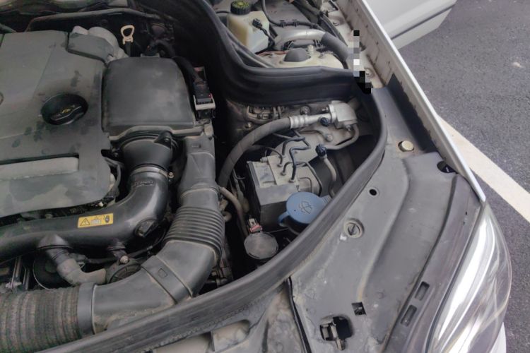 Used Mercedes-Benz GLK-Class 2014 GLK 200 Standard Model Engine Bay Left