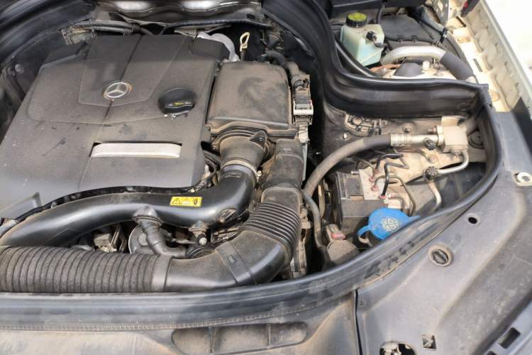 Used Mercedes-Benz GLK-Class 2014 GLK 200 Standard Model Engine Bay Left