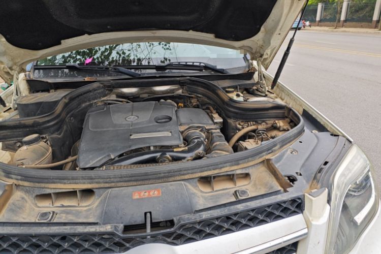 Used Mercedes-Benz GLK-Class 2014 GLK 200 Standard Model Engine Bay Left