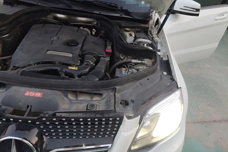Used Mercedes-Benz GLK-Class 2014 GLK 260 4MATIC Dynamic Model Engine Bay Left