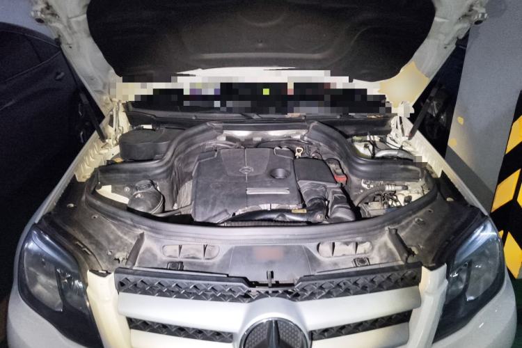 Used Mercedes-Benz GLK-Class 2014 GLK 260 4MATIC Dynamic Model Engine Bay