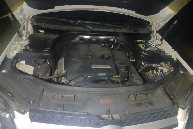 Used Mercedes-Benz GLK-Class 2014 GLK 200 Standard Model Engine Bay