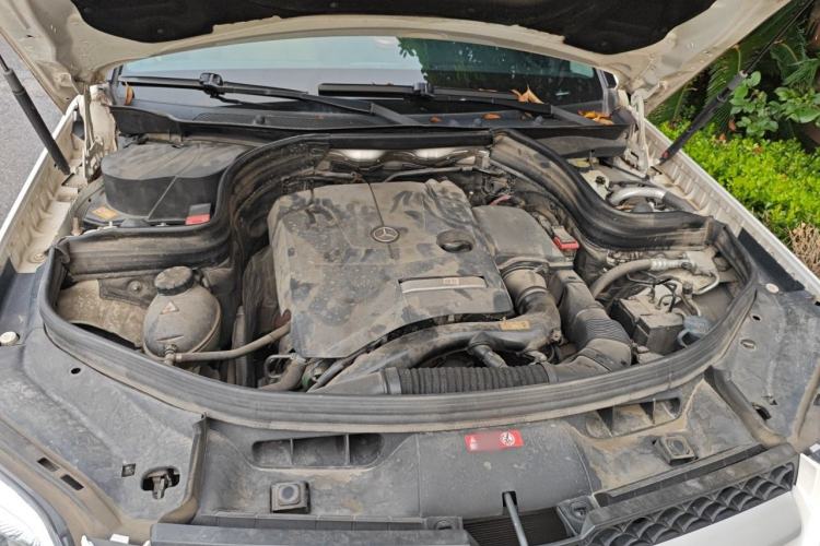 Used Mercedes-Benz GLK-Class 2014 GLK 260 4MATIC Dynamic Model Engine Bay