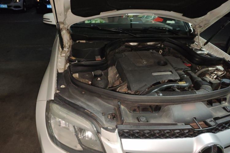 Used Mercedes-Benz GLK-Class 2014 GLK 260 4MATIC Dynamic Model Engine Bay Right