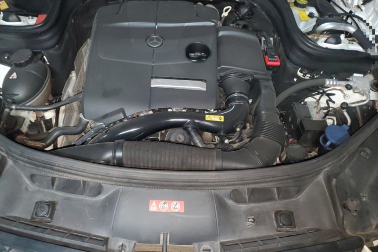 Used Mercedes-Benz GLK-Class 2014 GLK 260 4MATIC Dynamic Model Engine Bay