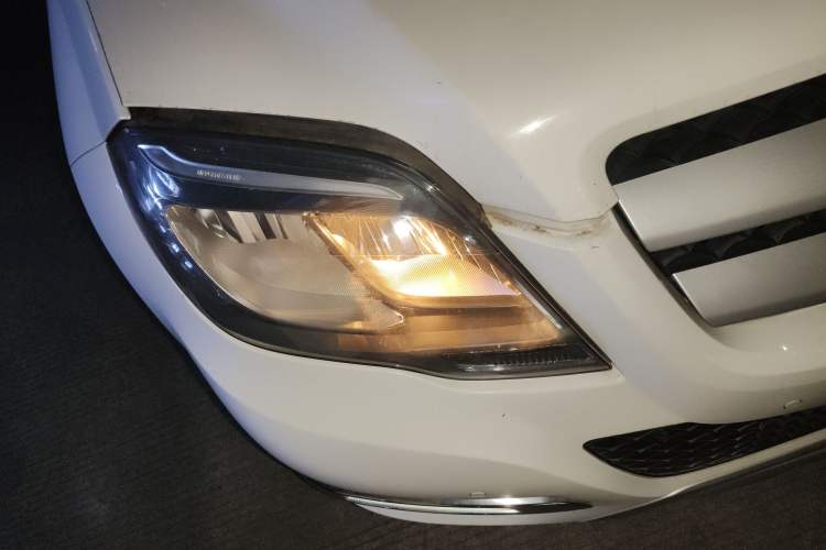 Used Mercedes-Benz GLK-Class 2014 GLK 260 4MATIC Dynamic Model Exterior 1