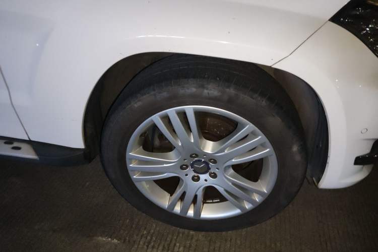 Used Mercedes-Benz GLK-Class 2014 GLK 260 4MATIC Dynamic Model Exterior 2