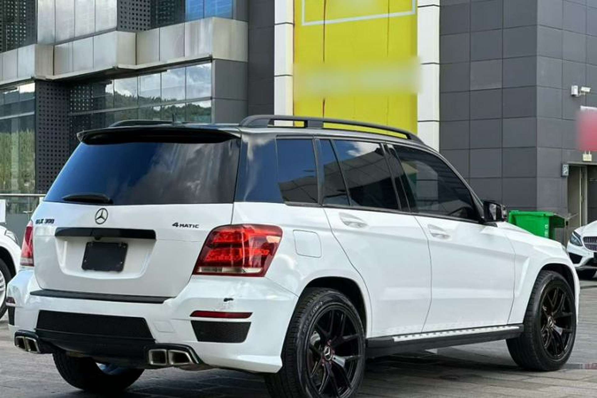 Used Mercedes-Benz GLK-Class 2014 GLK 260 4MATIC Dynamic Model Exterior 3