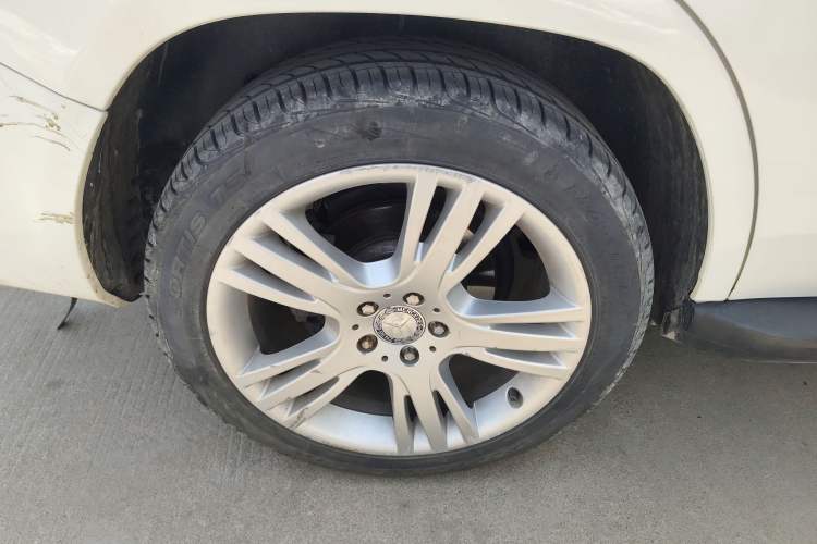 Used Mercedes-Benz GLK-Class 2014 GLK 200 Standard Model Exterior 3