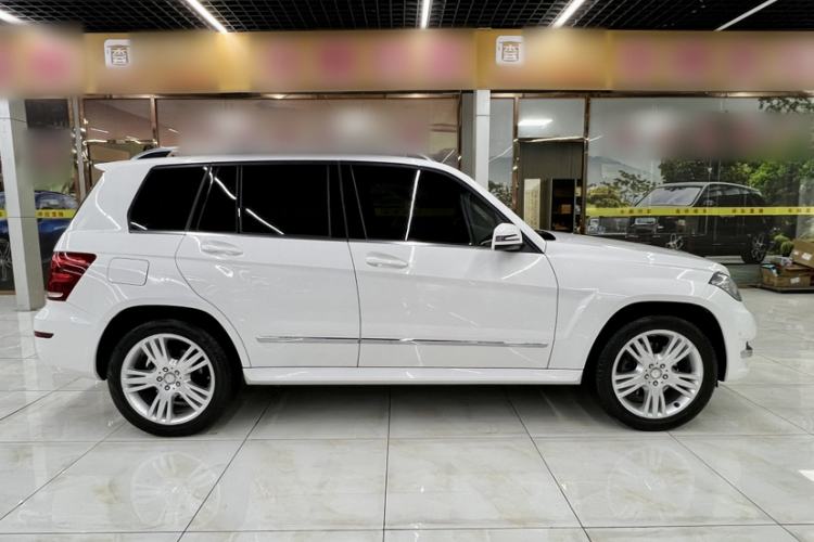 Used Mercedes-Benz GLK-Class 2014 GLK 200 Standard Model Exterior 3
