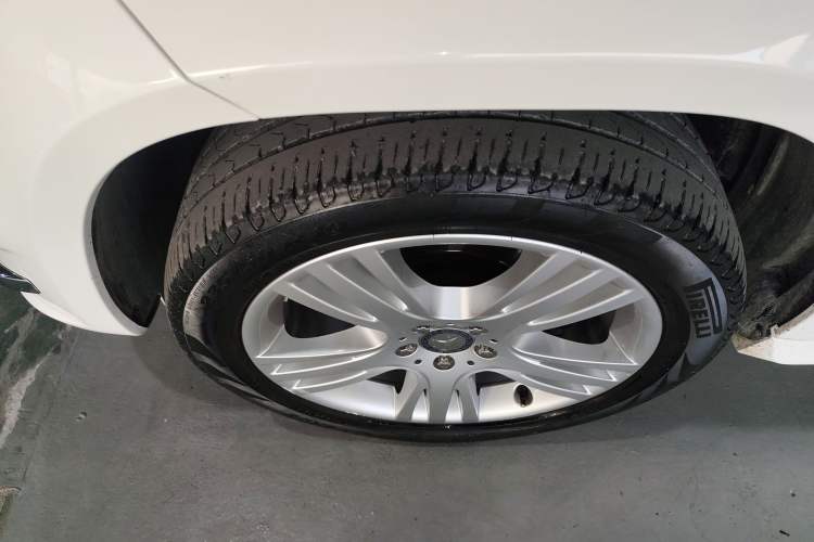 Used Mercedes-Benz GLK-Class 2014 GLK 200 Standard Model Exterior 5