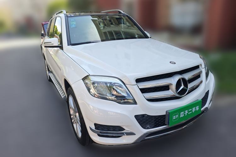 Used Mercedes-Benz GLK-Class 2014 GLK 200 Standard Model Front Right 45 Deg
