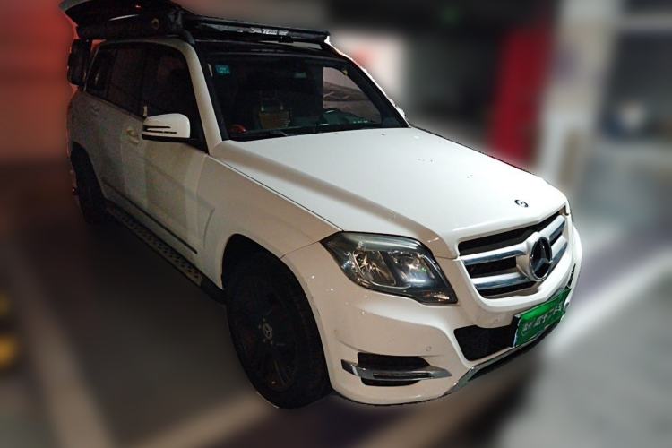 Used Mercedes-Benz GLK-Class 2014 GLK 200 Standard Model Front Right 45 Deg