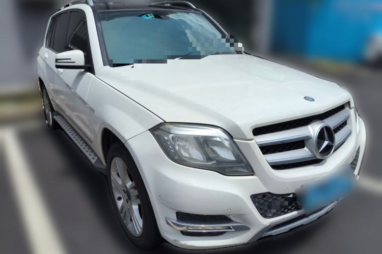 Used Mercedes-Benz GLK-Class 2014 GLK 200 Standard Model Front Right 45 Deg