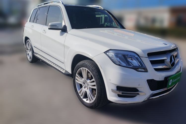 Used Mercedes-Benz GLK-Class 2014 GLK 200 Standard Model Front Right 45 Deg